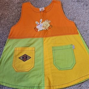 NaNa Damart Top Size 8 Sleeveless Bunny's Front Pockets Multicolor
